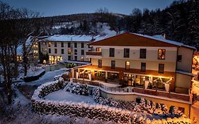 Malinowy Dwór Hotel Medical SPA